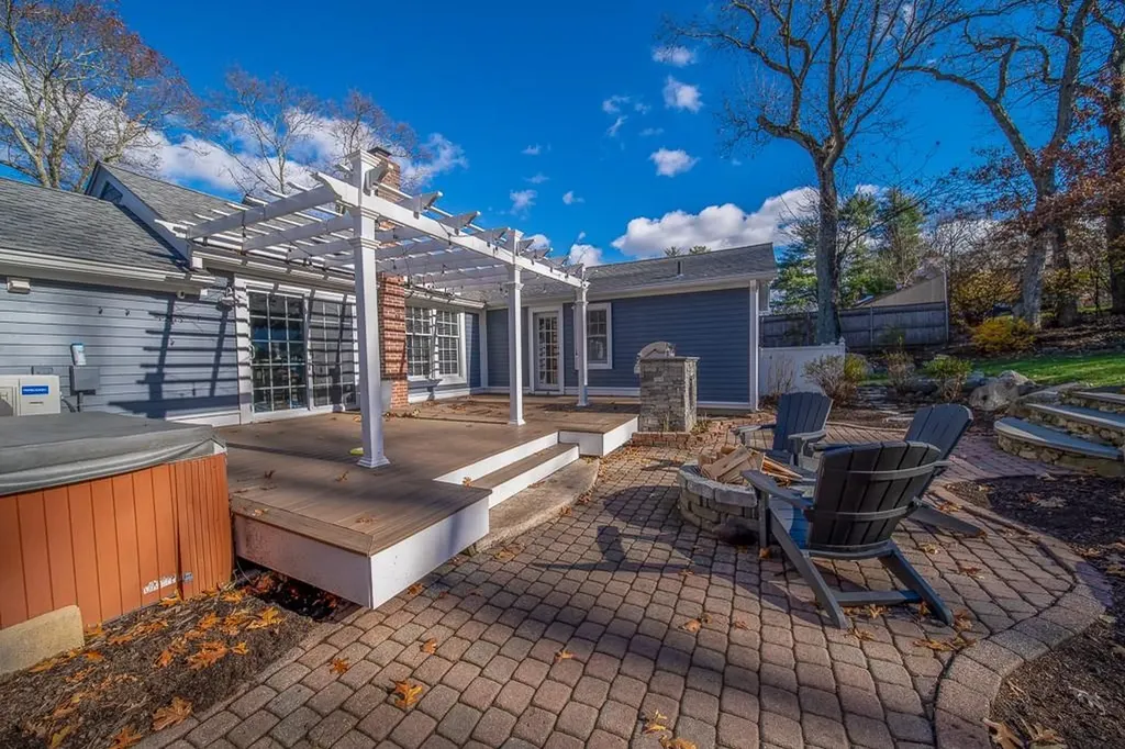 170 Cowesett Road Warwick RI 02886