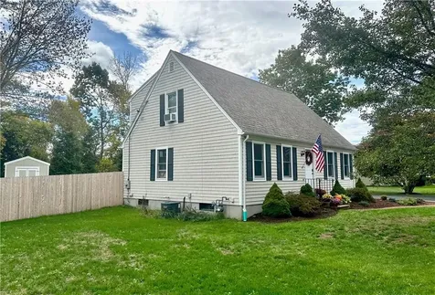 5 Circlewood Drive Coventry RI 02816