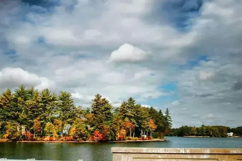 5 Circlewood Drive Coventry RI 02816