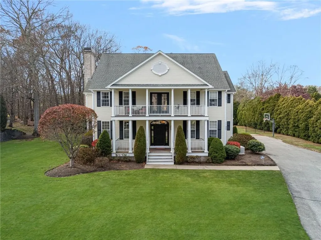 5 Morgan Court Lincoln RI 02865