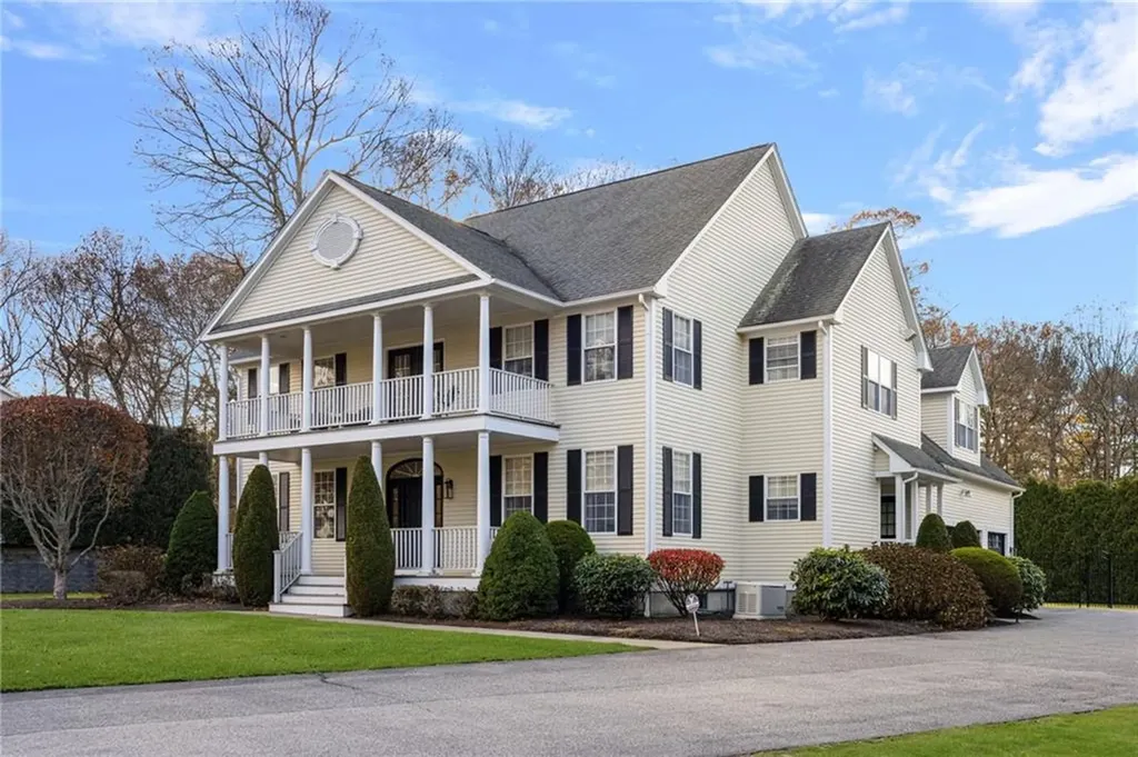 5 Morgan Court Lincoln RI 02865