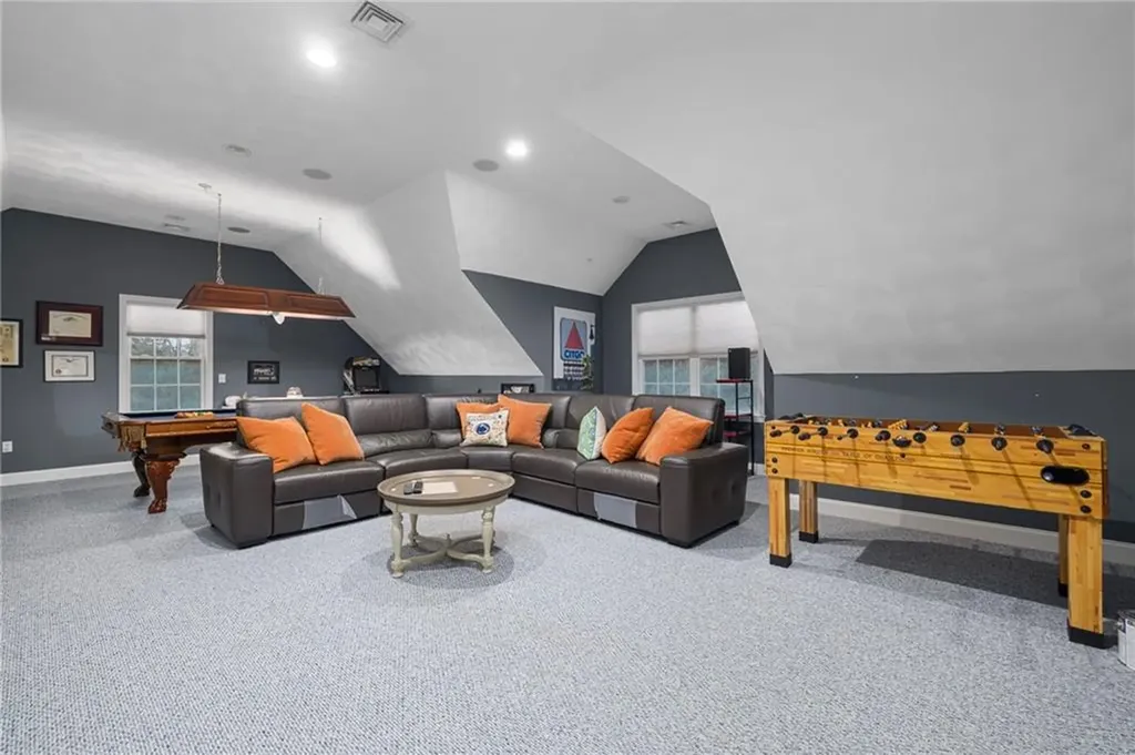 5 Morgan Court Lincoln RI 02865