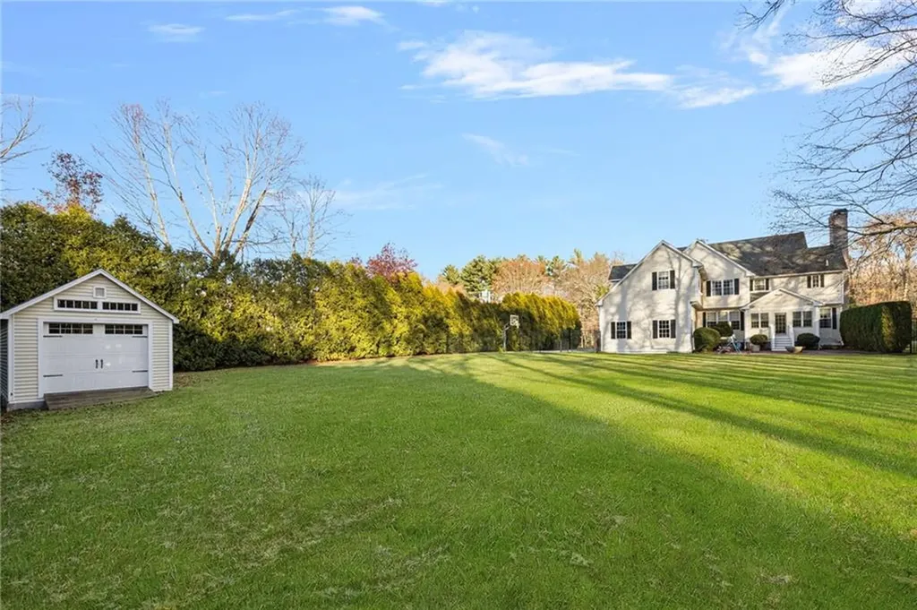 5 Morgan Court Lincoln RI 02865