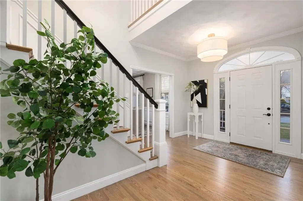 5 Morgan Court Lincoln RI 02865