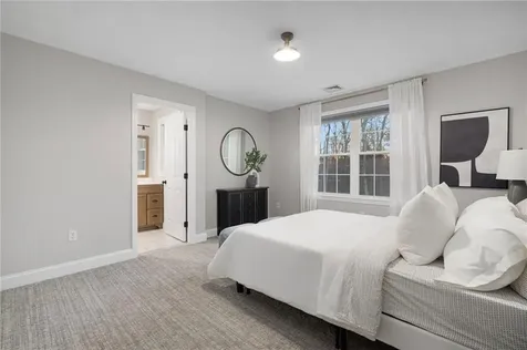 5 Morgan Court Lincoln RI 02865