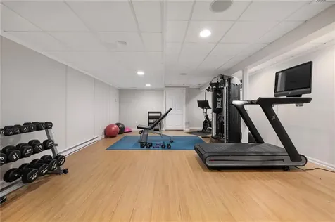 5 Morgan Court Lincoln RI 02865