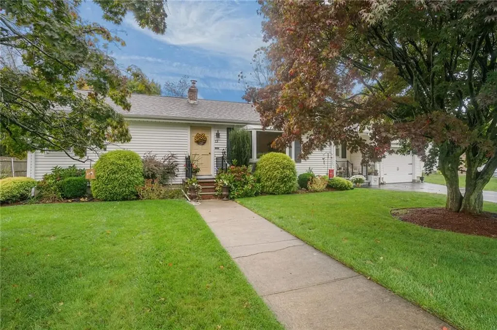 13 Vincent Drive Johnston RI 02919