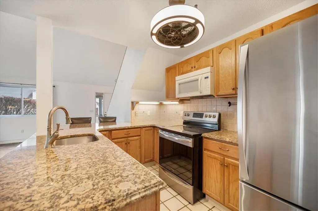 846 Halifax Drive Warwick RI 02886