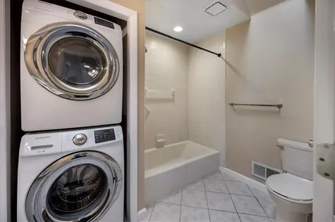 846 Halifax Drive Warwick RI 02886