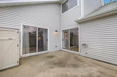 846 Halifax Drive Warwick RI 02886