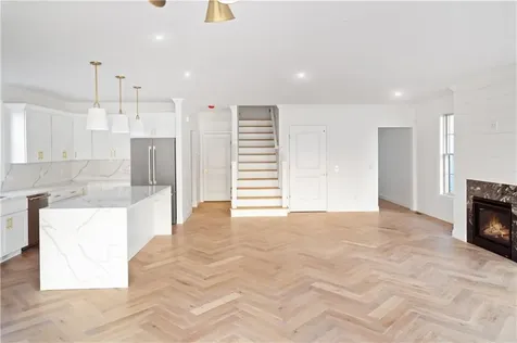 114 East Point Drive East Providence RI 02916