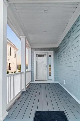 114 East Point Drive East Providence RI 02916