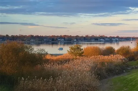 2 Bagy Wrinkle Cove Warren RI 02885