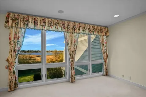 2 Bagy Wrinkle Cove Warren RI 02885