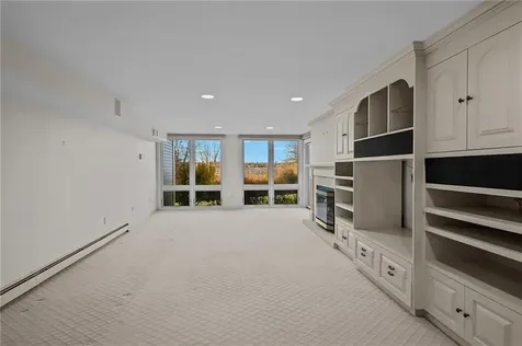 2 Bagy Wrinkle Cove Warren RI 02885