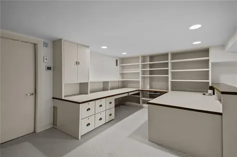 2 Bagy Wrinkle Cove Warren RI 02885