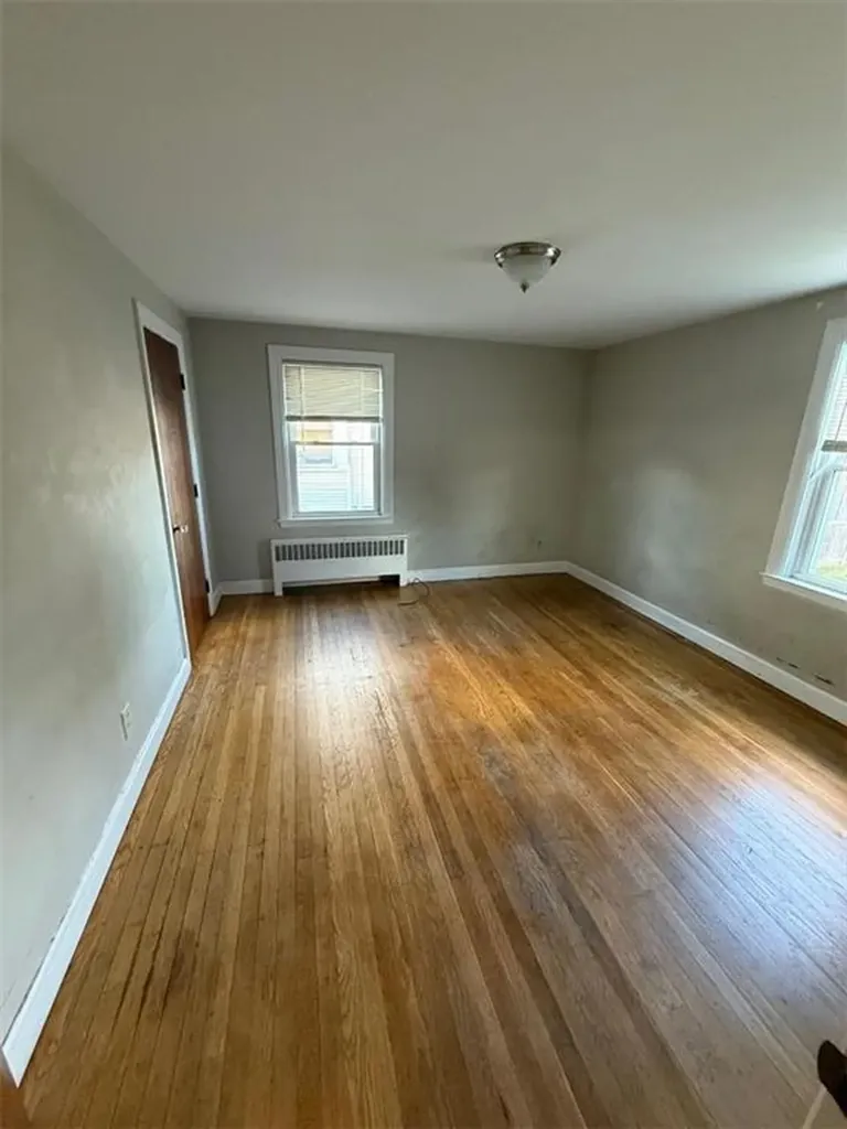 41 Calder Street Pawtucket RI 02861