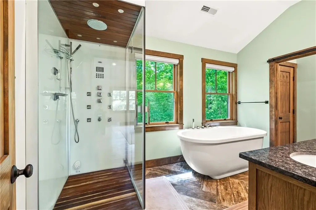 23 White Hawk Ridge Richmond RI 02898