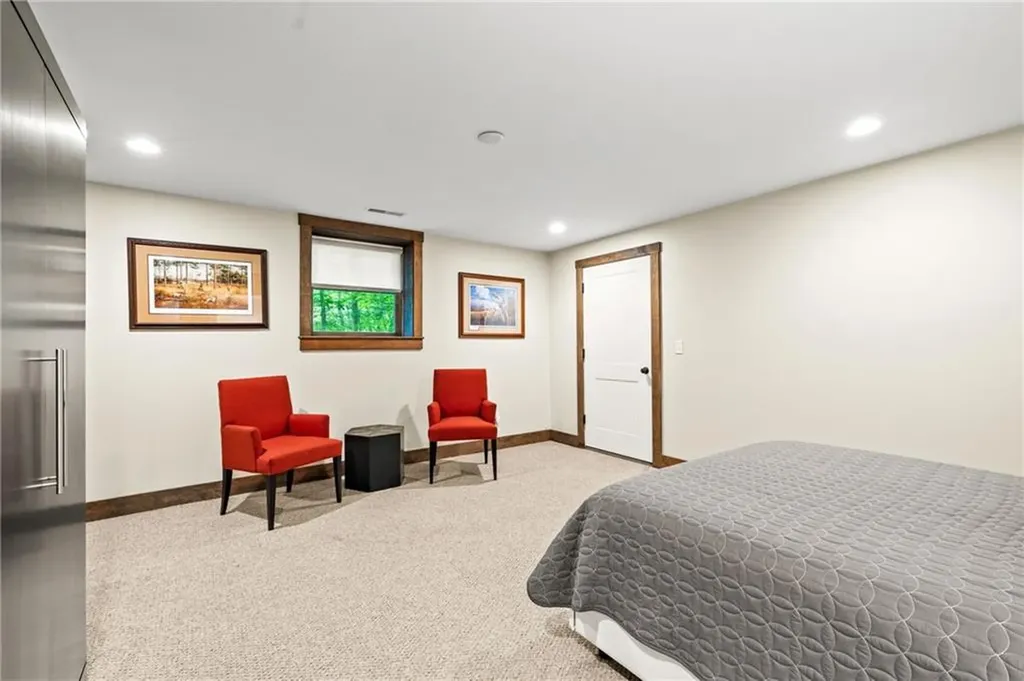 23 White Hawk Ridge Richmond RI 02898