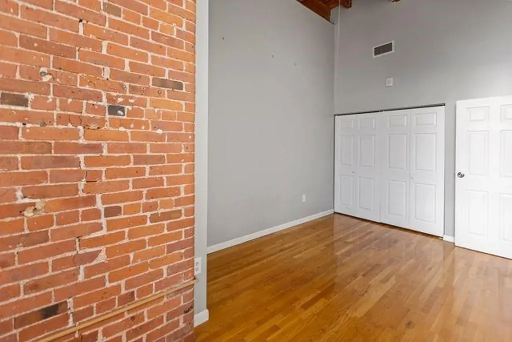 494 Woonasquatucket Avenue North Providence RI 02911