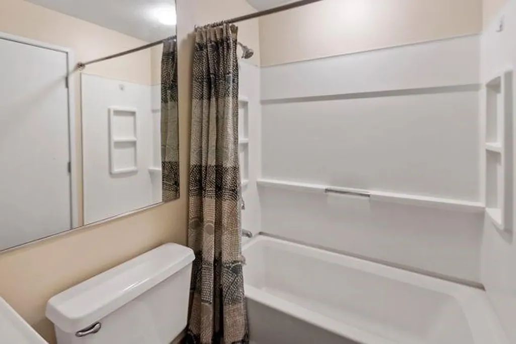 494 Woonasquatucket Avenue North Providence RI 02911