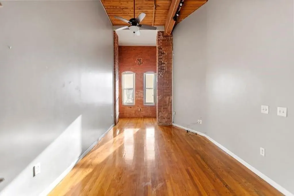 494 Woonasquatucket Avenue North Providence RI 02911