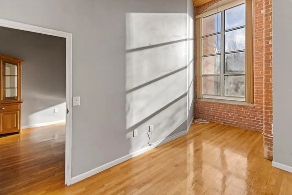 494 Woonasquatucket Avenue North Providence RI 02911