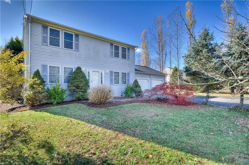 918 Saugatucket Road South Kingstown RI 02879