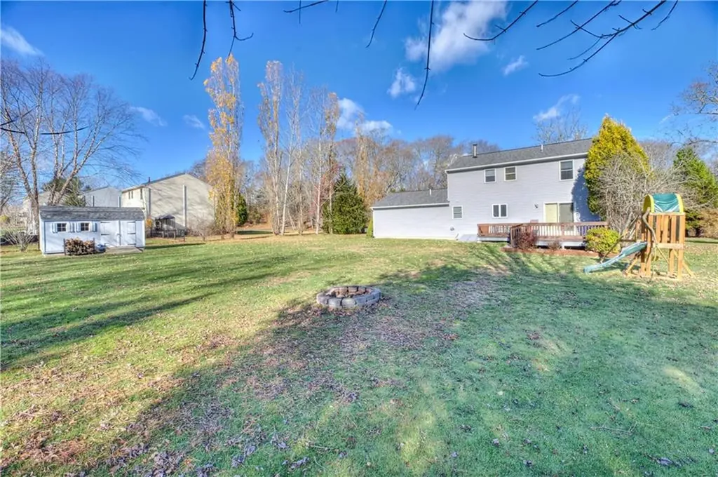 918 Saugatucket Road South Kingstown RI 02879