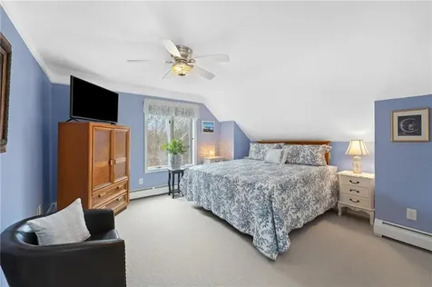 55 Gentry Way Scituate RI 02857