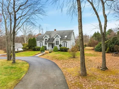 55 Gentry Way Scituate RI 02857