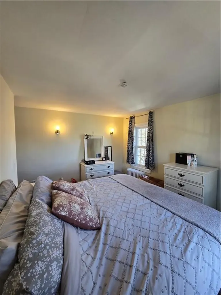 42 Netherlands Avenue Cranston RI 02905