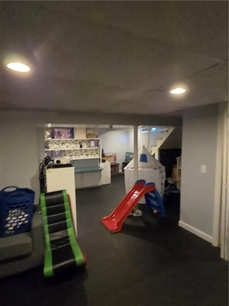 42 Netherlands Avenue Cranston RI 02905