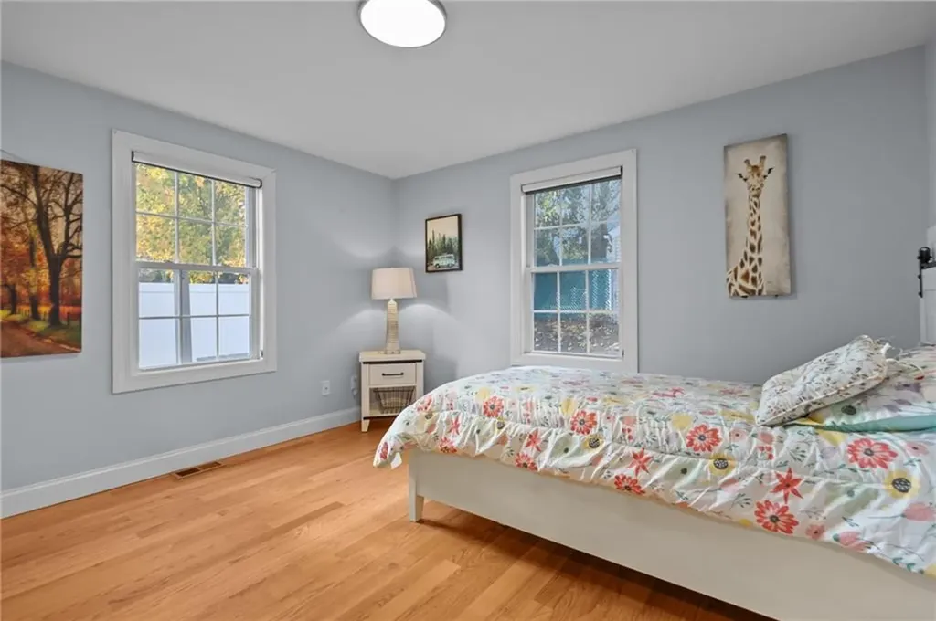 31 Swan Street North Providence RI 02911