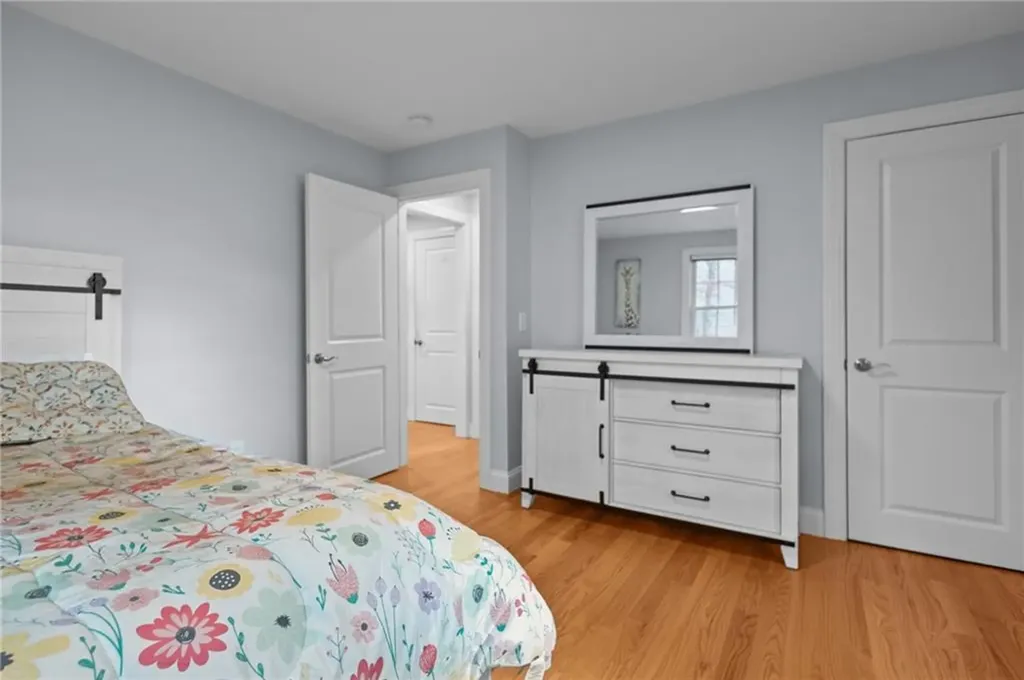 31 Swan Street North Providence RI 02911