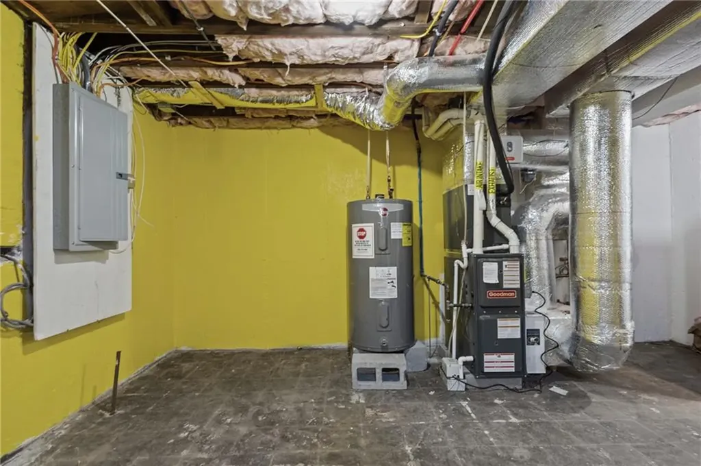 31 Swan Street North Providence RI 02911