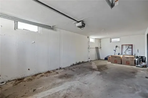 31 Swan Street North Providence RI 02911