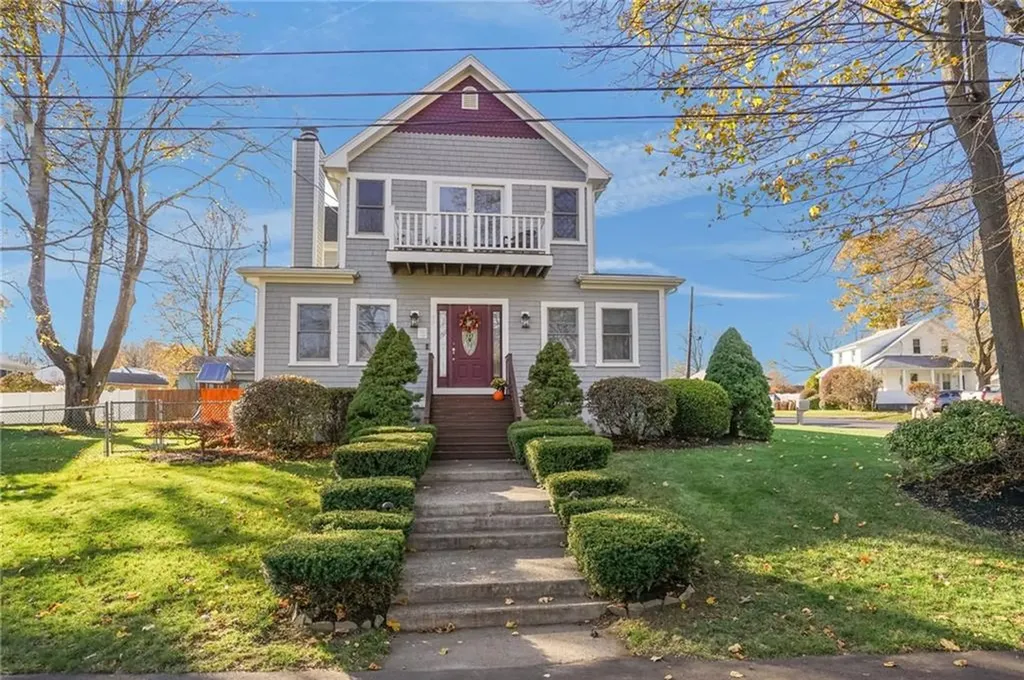 57 Ocean Avenue Warwick RI 02889