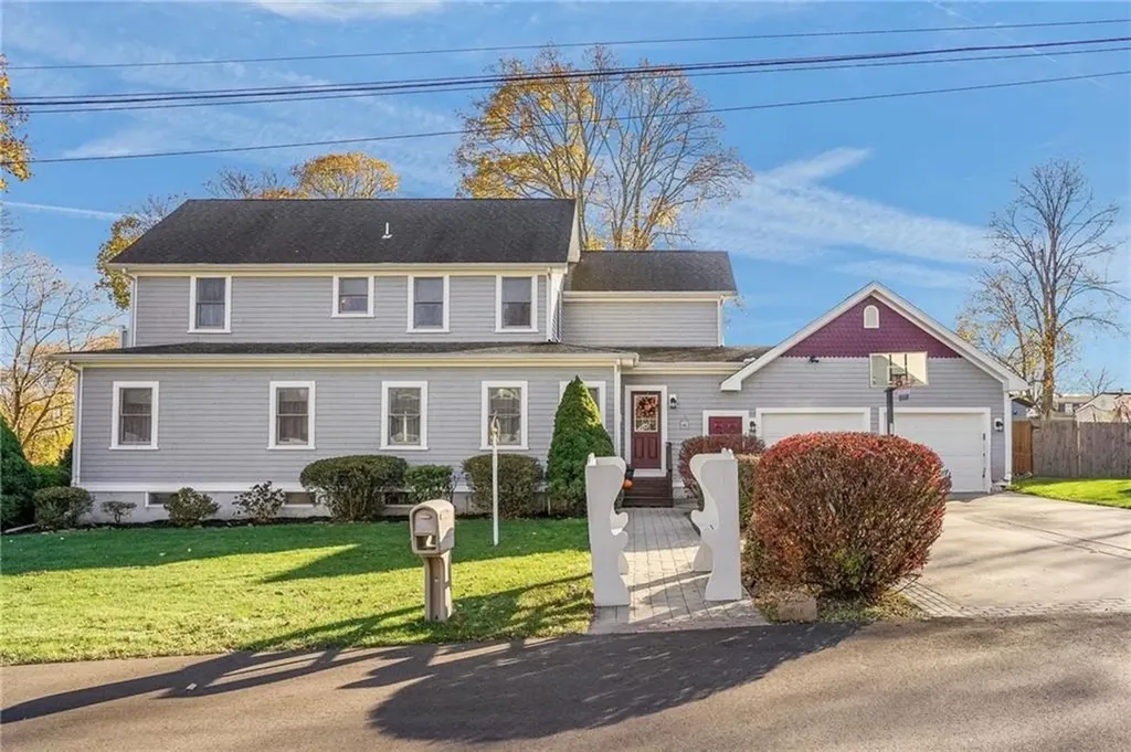 57 Ocean Avenue Warwick RI 02889