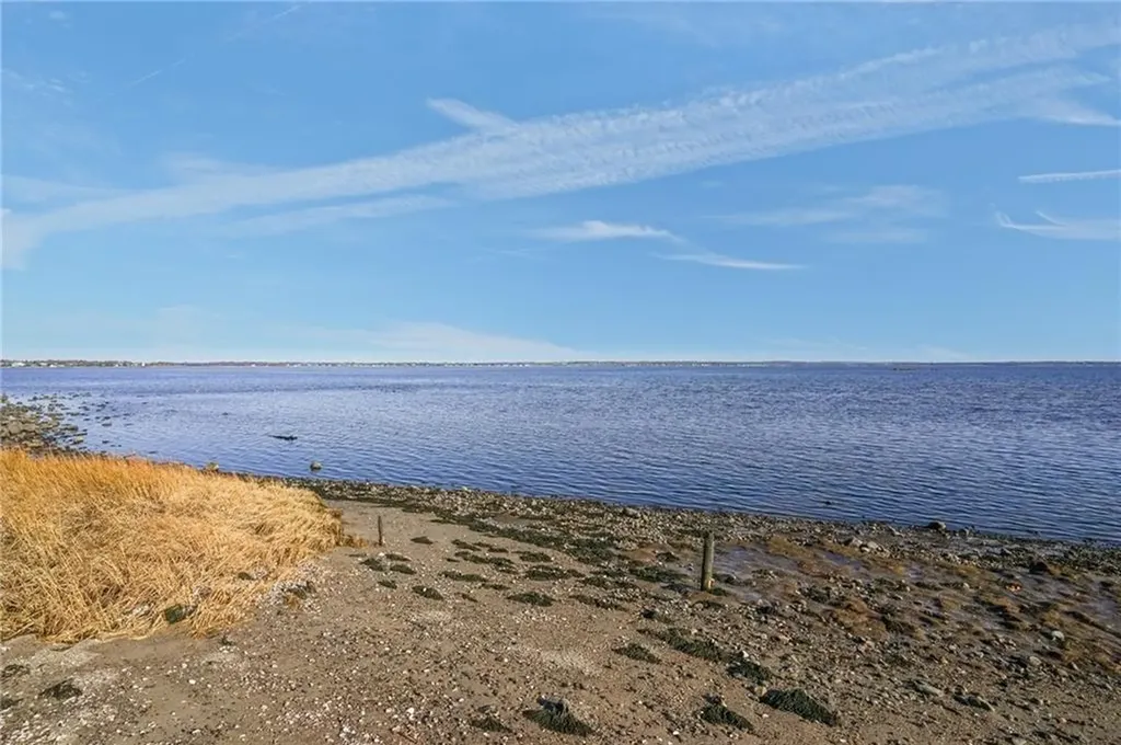 57 Ocean Avenue Warwick RI 02889