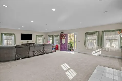 57 Ocean Avenue Warwick RI 02889