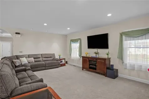 57 Ocean Avenue Warwick RI 02889