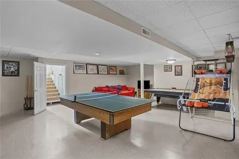 57 Ocean Avenue Warwick RI 02889