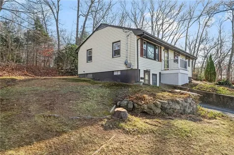 470 Saint Paul Street North Smithfield RI 02896