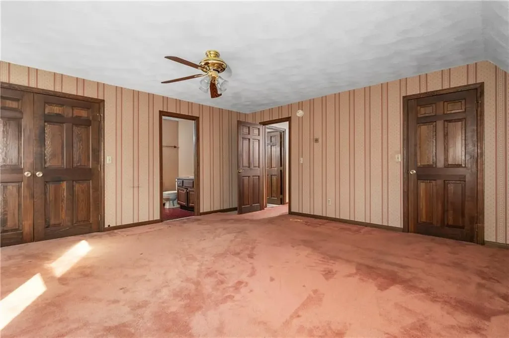 5 Lincoln Drive North Smithfield RI 02896