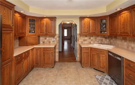 140 Joe Sweet Road Glocester RI 02814