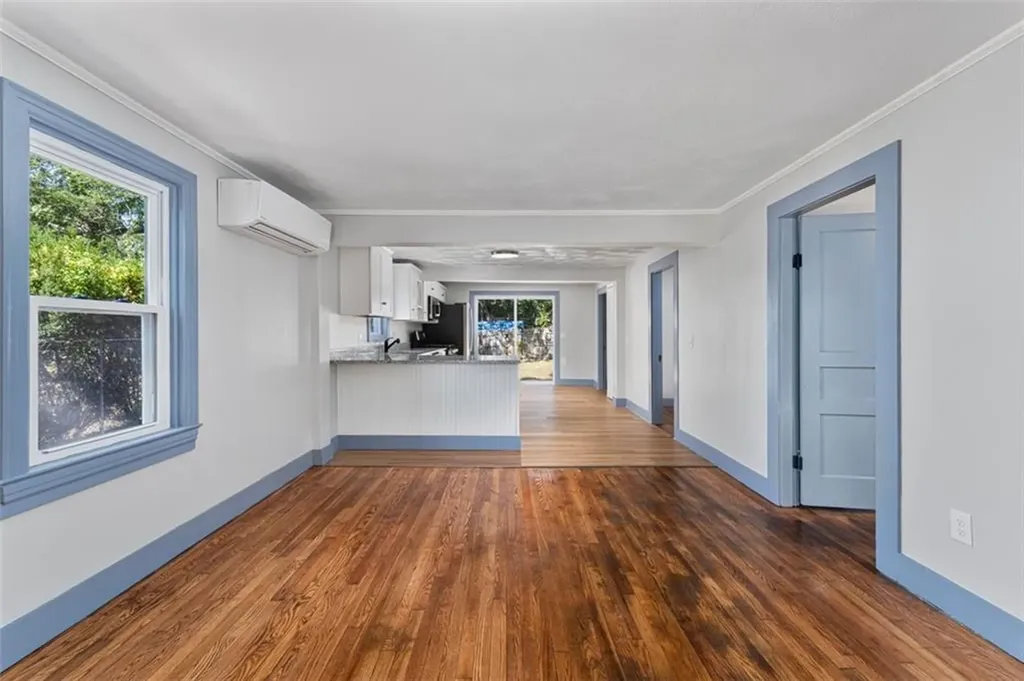209 211 Wood Street Warwick RI 02889