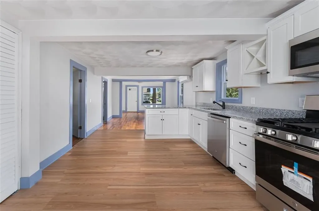 209 211 Wood Street Warwick RI 02889