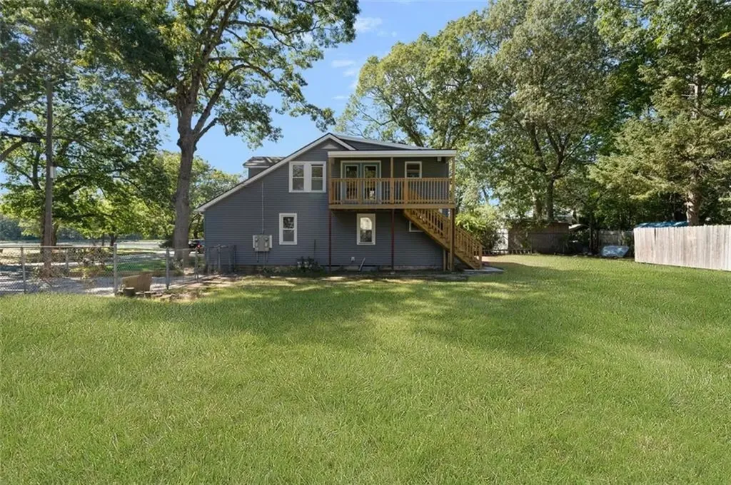 209 211 Wood Street Warwick RI 02889