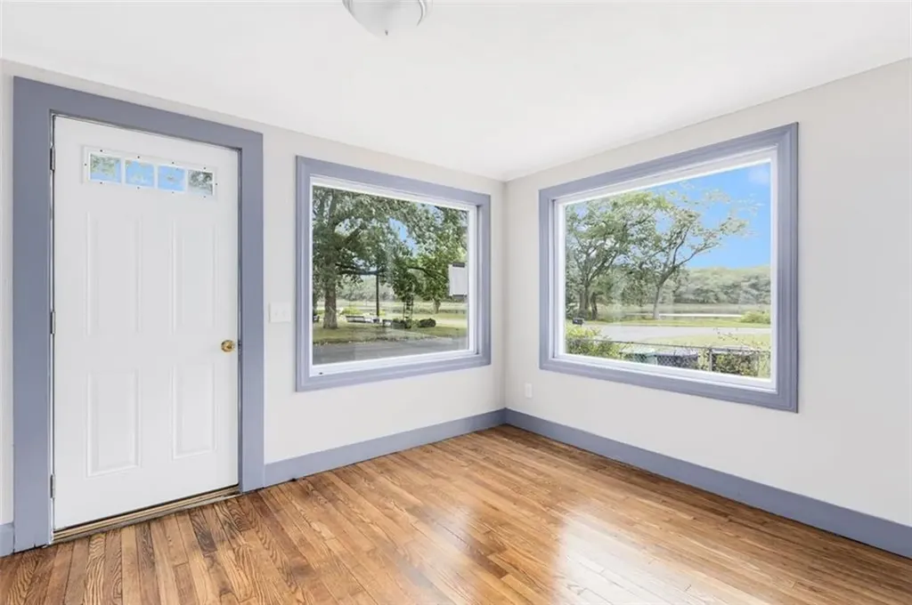 209 211 Wood Street Warwick RI 02889